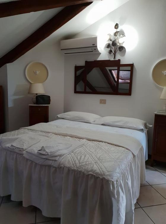 B&B Gli Orti Collecorvino Bagian luar foto